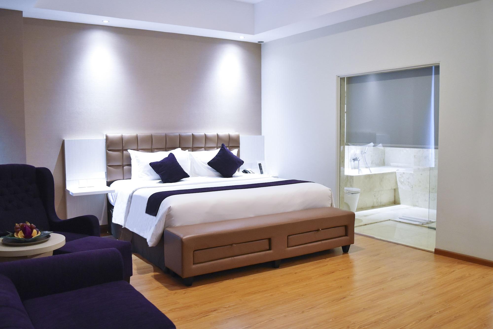 Platinum Hotel & Convention Hall Balikpapan Esterno foto