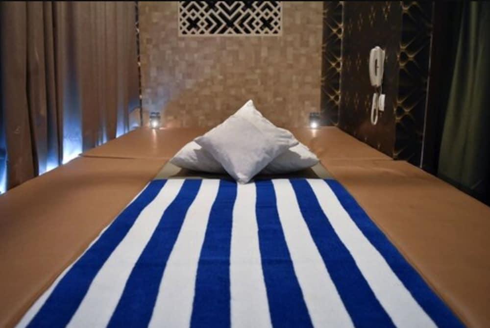 Platinum Hotel & Convention Hall Balikpapan Esterno foto